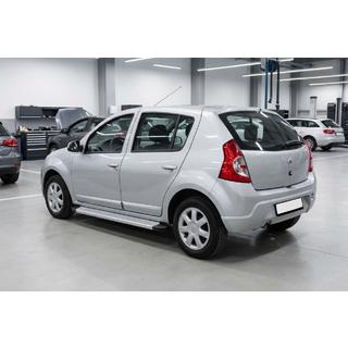 Bočné nášľapy Maya V2 (2 ks, hliník) Renault Sandero 2007–2013 fotografia 1