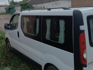 Renault Trafic 2001–2015 Čierne strešné lyžiny fotografia 11