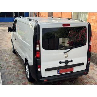 Čierne strešné lyžiny Renault Trafic 2015– fotografia 4