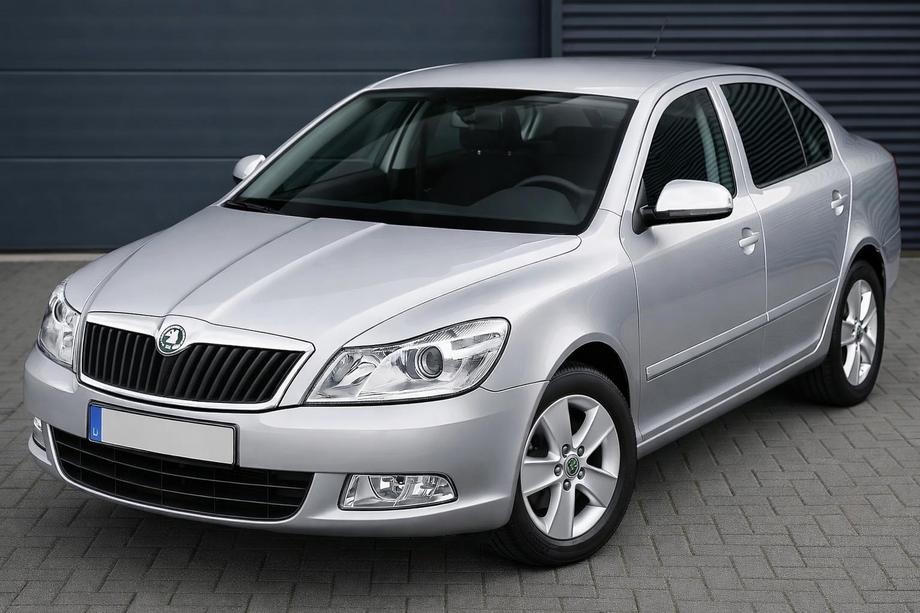 Skoda Octavia II A5 2006–2010 Nerezové kryty spätných zrkadiel (2 ks) Image