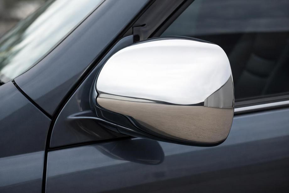 Toyota Land Cruiser Prado 120 2002–2009 Nerezové kryty spätných zrkadiel (2 ks) Carmos - turecká oceľ Image
