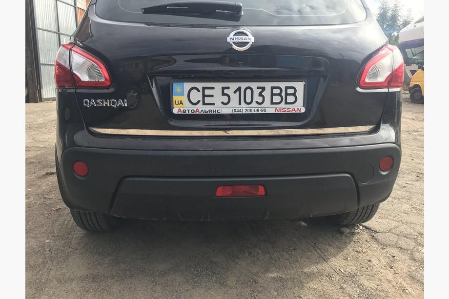 Nissan Qashqai 2010–2014 Nerezová ochranná lišta hrany veka kufra Fotografia 3