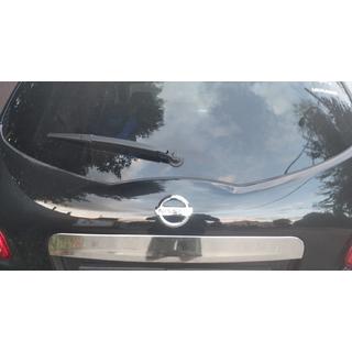 Nerezová ozdobná lišta nad ŠPZ Nissan Qashqai 2010–2014 fotografia 2
