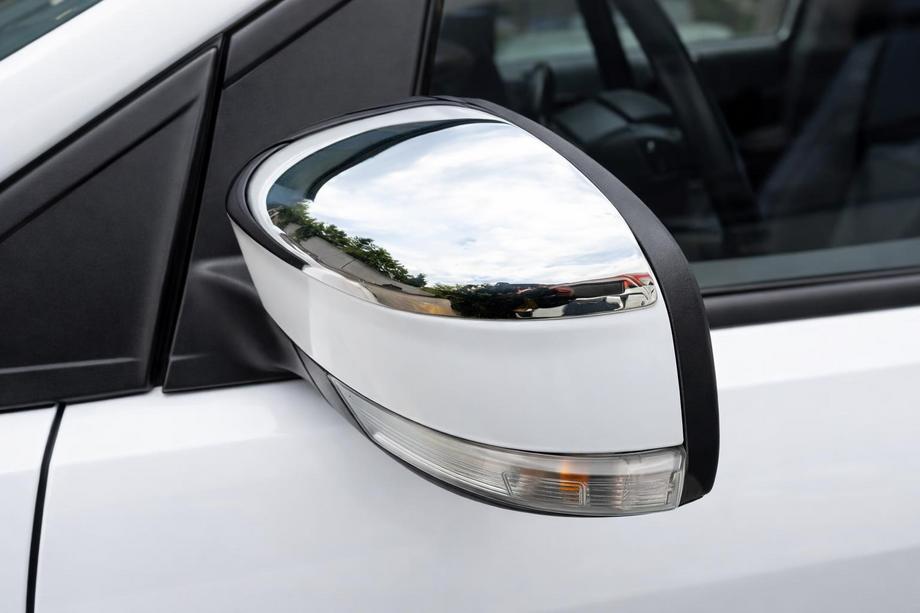 Ford Focus II 2008–2011 Nerezové kryty spätných zrkadiel (2 ks) Image