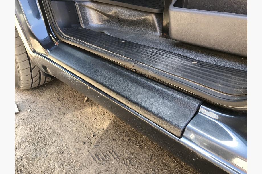 Mercedes Vito W638 1996–2003 ABS kryty prahov (2 ks, plast) Lesklé Fotografia 5