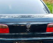 Opel Kadett 1984–1991 Emblém Turecko fotografia 4