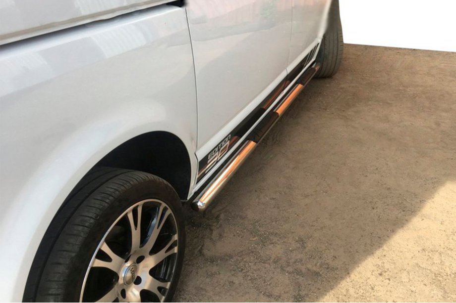 Volkswagen T5 Caravelle 2004–2010 Bočné rúrky (2 ks, nerez) Fotografia 11