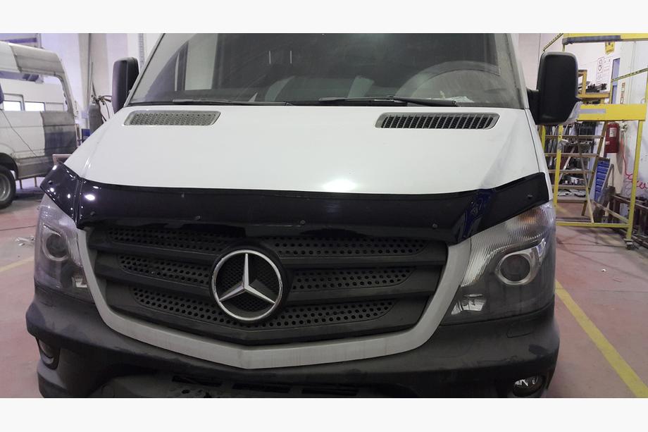 Mercedes Sprinter W906 2006–2018 Deflektor kapoty 2013+ (V1, EuroCap) Fotografia 7