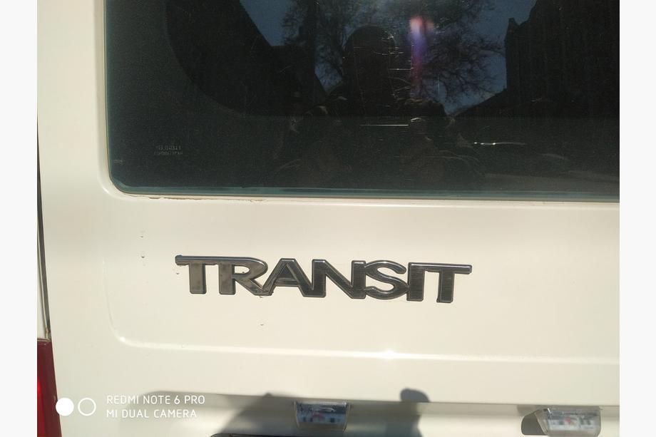 Ford Transit 2000–2014 Nápis "Transit" 29 cm x 3,5 cm (Turecko) Fotografia 3