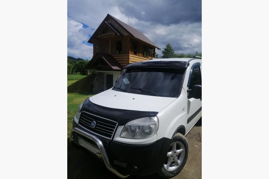 Fiat Doblo I 2005–2010 Slnečná clona na čelné sklo (čierny lesk, 5 mm) Fotografia 11