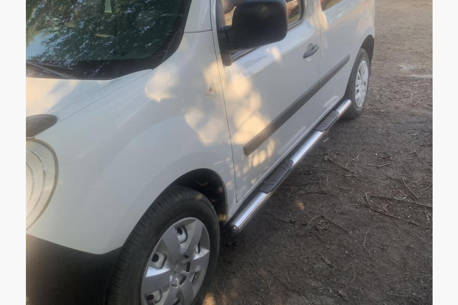 Renault Kangoo 2008–2020 Bočné prahové rúrky BB002 (2 ks, nerez) 60 mm, dlhý rázvor Fotografia 8