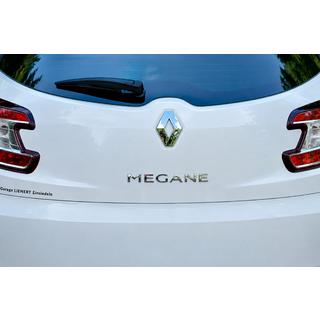Nápis Megane 908897337R (270 mm x 25 mm)