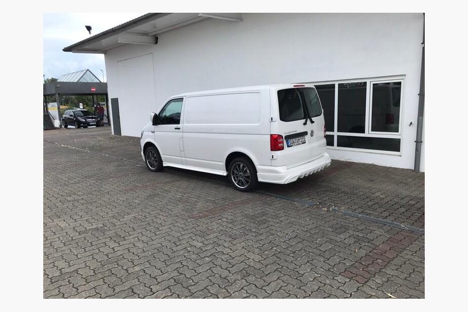Volkswagen T6 2015–2024 Kryt zadného nárazníka AMG štýl (na lakovanie) Fotografia 6