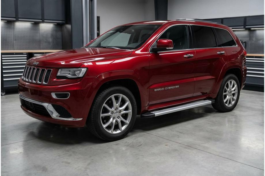 Jeep Grand Cherokee WK2 2010–2021 Bočné nášľapy Maya V2 (2 ks, hliník) Image