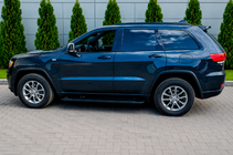 Jeep Grand Cherokee WK2 2010–2021 Bočné nášľapy Allmond Black (2 ks, hliník) fotografia 1