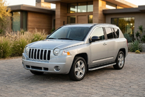 Jeep Compass 2006–2016 Bočné nášľapy Tayga Grey (2 ks, hliník) fotografia 1