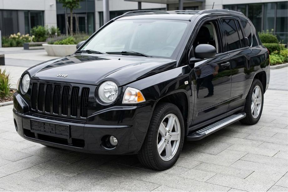 Jeep Compass 2006–2016 Bočné nášľapy Line (2 ks, hliník) Image