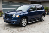 Jeep Compass 2006–2016 Bočné nášľapy Maydos V1 (2 ks, hliník / nerez) fotografia 1