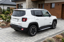 Jeep Renegade 2014– Bočné nášľapy Line (2 ks, hliník) fotografia 1