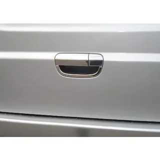 Nerezový kryt kľučky zadných dverí