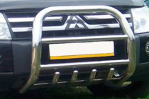 Mitsubishi Pajero Wagon IV 2006–2021 Predný ochranný rám QT011 (nerez) fotografia 3