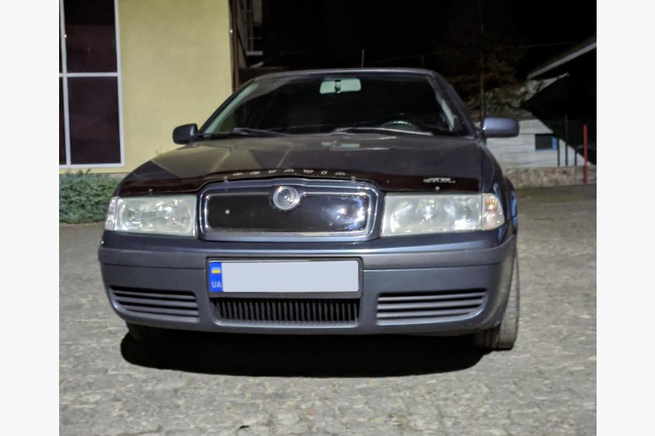 Skoda Octavia I Tour A4 1996–2010 Zimná clona chladiča (horná) lesklý Fotografia 6
