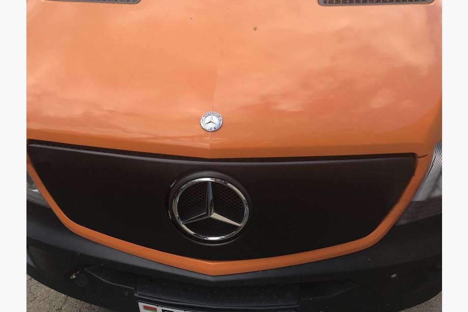 Mercedes Sprinter W906 2006–2018 Zimná clona na masku V1 (2013↗) Fotografia 5