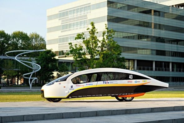 Študenti z Holandska vynašli nezvyčajný elektromobil