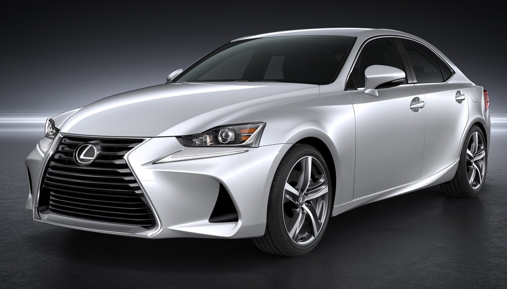 Recenzia modernizovaného sedanu Lexus IS
