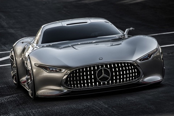 Mercedes-Benz pripravuje rodinu výkonných hybridných áut