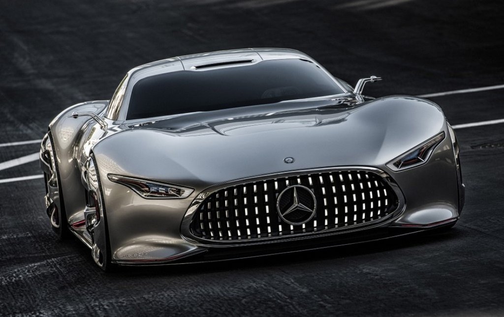 Mercedes-Benz pripravuje rodinu výkonných hybridných áut