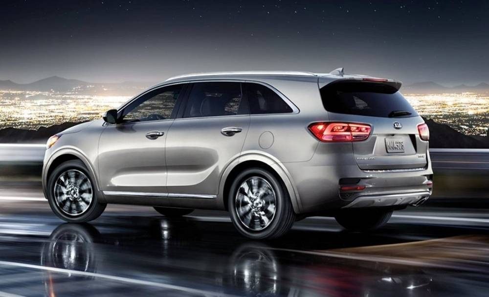 Recenzia modernizovaného crossovera Kia Sorento