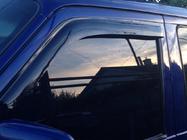 Volkswagen T4 Transporter 1990–2003 Okenné deflektory (2 ks, DDU) fotografia 3