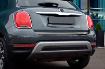 Fiat 500X 2014–2024 Ochranná lišta hrany kufra (nerez) fotografia 3