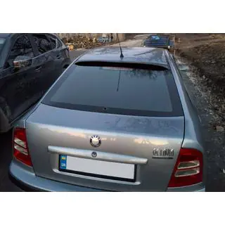 Zadný okenný deflektor (plast) fotografia 3