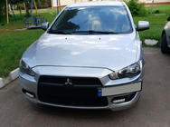 Mitsubishi Lancer X 2008– Držiak ŠPZ (plastový) fotografia 3