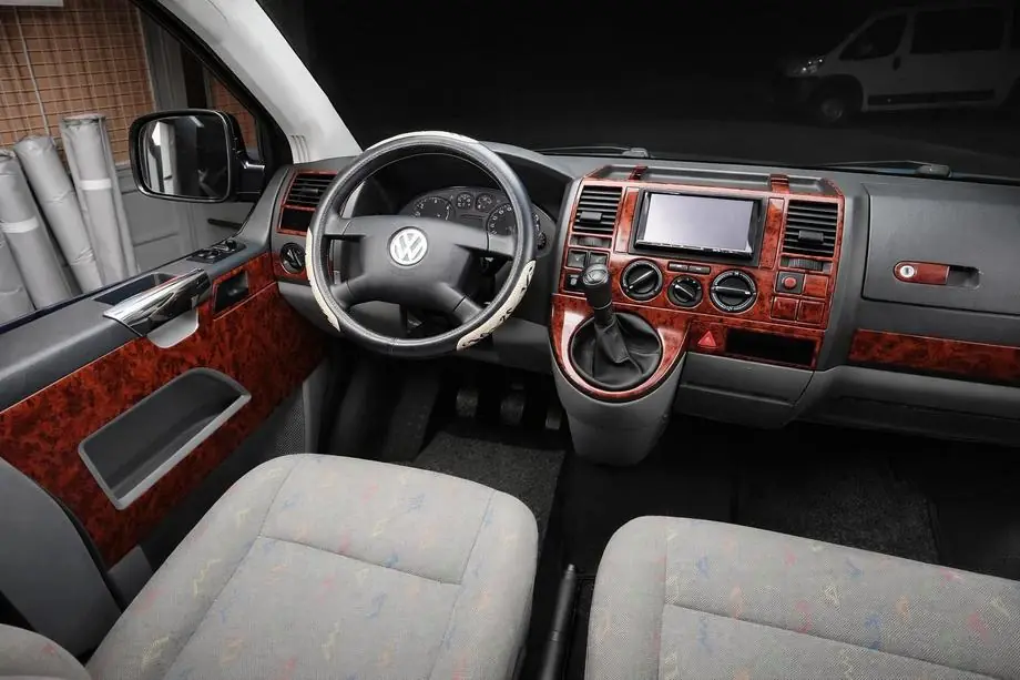 Volkswagen T5 Caravelle 2004–2010 Kryty palubnej dosky Image