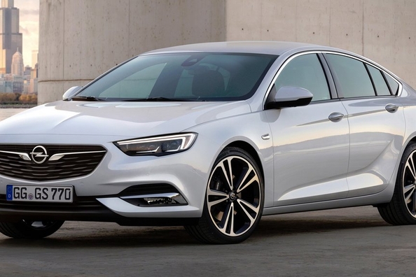 Recenzia nového liftbacku Opel Insignia