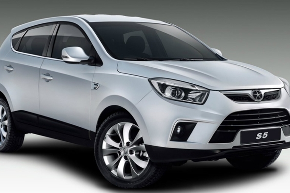 Recenzia crossoveru JAC S5