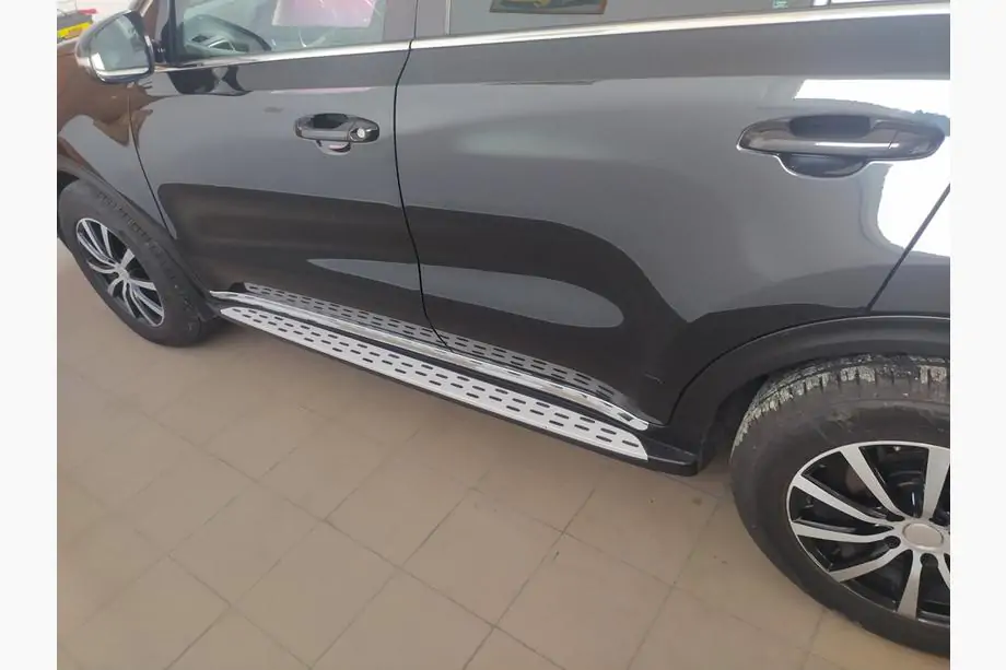 Kia Sportage 2015–2021 Bočné prahy V2, OEM Image