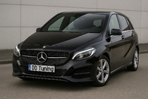 Mercedes B-class W246 2011–2018 Predná maska chladiča Diamond Black (2015-2018) fotografia 1
