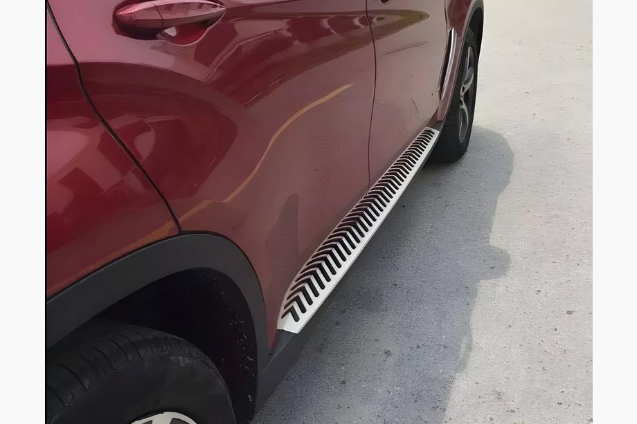BMW X6 F16 2014–2019 Bočné prahy (2 ks) Image