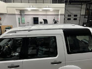 Land Rover Discovery IV 2009–2017 Strešné lyžiny Original model (sivé) fotografia 6