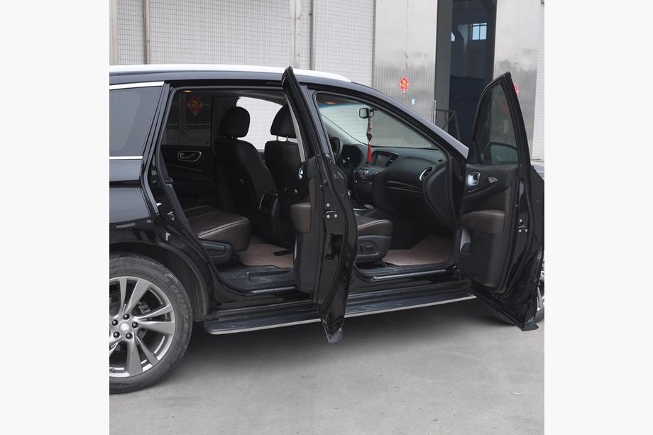 Infiniti QX60 2016–2021 Bočné prahy (2 ks) Image