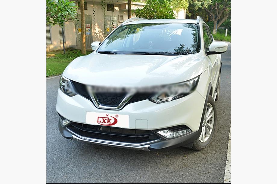 Nissan Qashqai 2014–2021 Výpredaj! Predný a zadný lip V2 (nehrdzavejúca oceľ) Fotografia 5