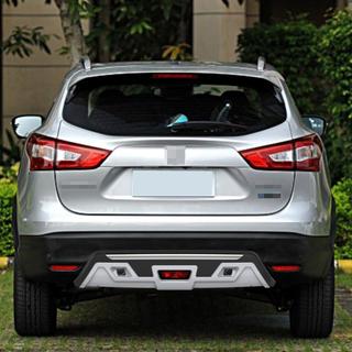 Predný a zadný lip spojler V3 (plast) Nissan Qashqai 2014–2021 fotografia 4