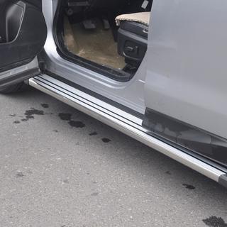 Bočné prahy Originál (2 ks, hliník)