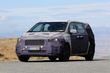 KIA začala testovať nový model minivanu Sedona fotografia 1