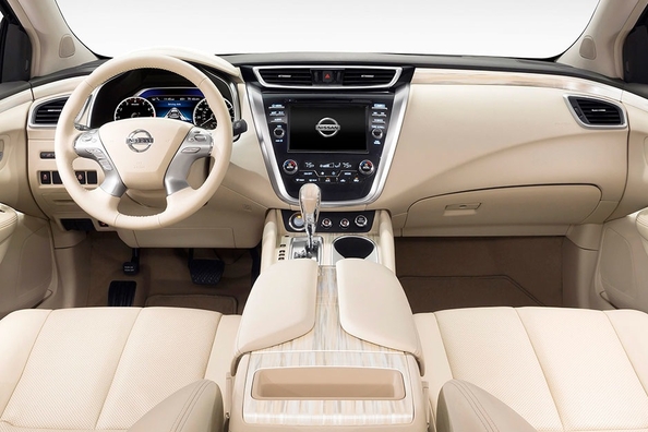 Recenzia crossoveru Nissan Murano