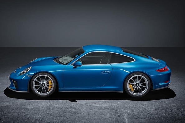 Porsche predstavilo špeciálnu verziu 911 GT3 Touring Package Fotografia 3